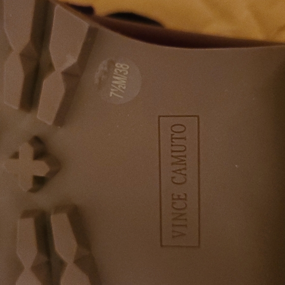 Vince Camuto Women's McKella Loafer - Picture 6 of 6